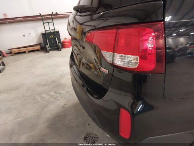 5XYKT3A60EG479896 KIA SORENTO LX