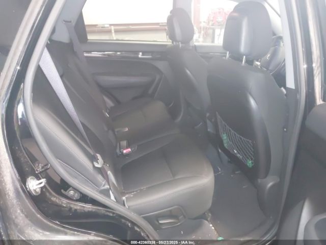 5XYKT3A60EG479896 KIA SORENTO LX