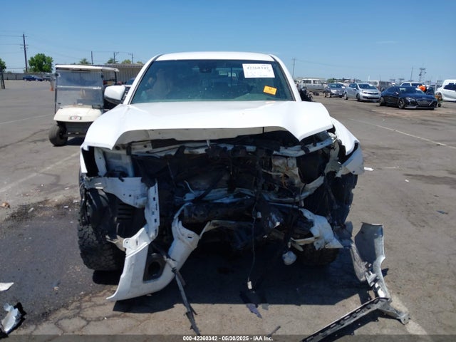 3TMDZ5BN9NM130697 Toyota Tacoma Trd Off Road