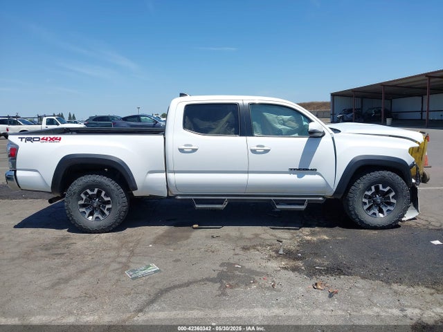 3TMDZ5BN9NM130697 Toyota Tacoma Trd Off Road