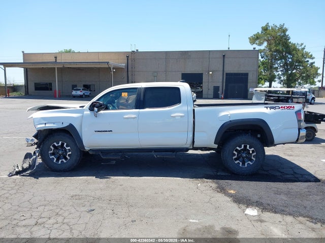 3TMDZ5BN9NM130697 Toyota Tacoma Trd Off Road