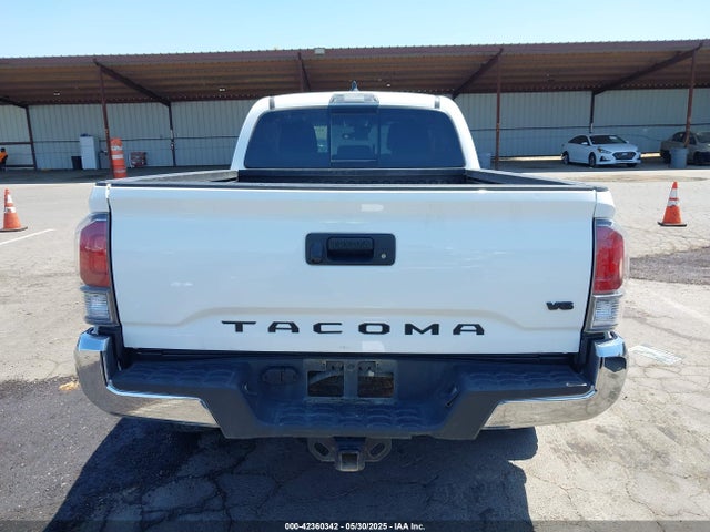 3TMDZ5BN9NM130697 Toyota Tacoma Trd Off Road