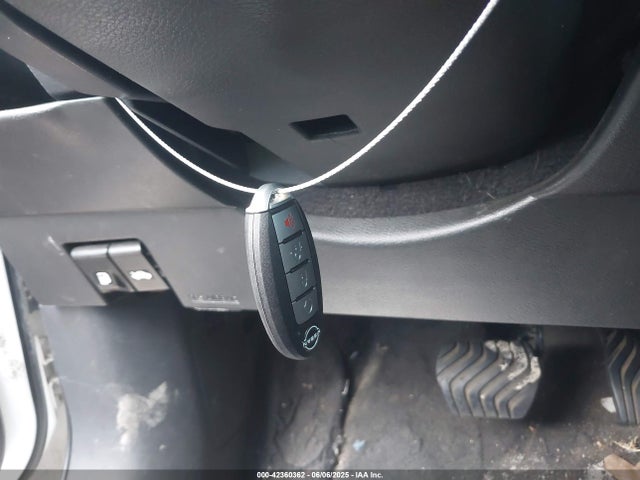 3N1CP5CU1KL485214 Nissan KICKS SR