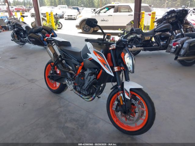 2021 KTM 890 VBKTU9402MM806189