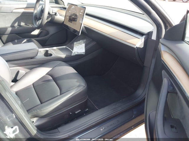 2022 TESLA MODEL 3 5YJ3E1EC0NF165739 Photo 4