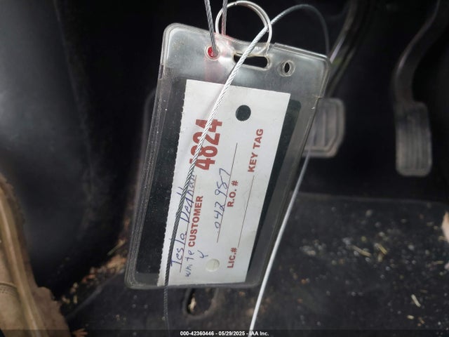 2020 TESLA MODEL Y 5YJYGDEE7LF042987 Photo 10