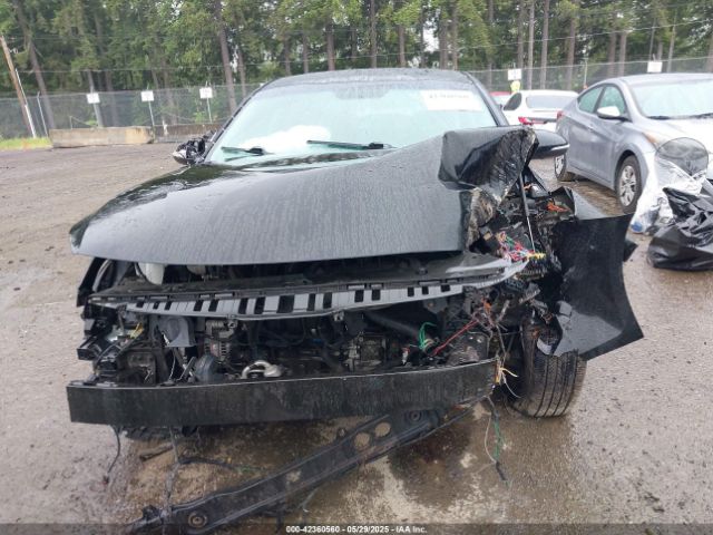 5XXGT4L33JG189164 KIA Optima S