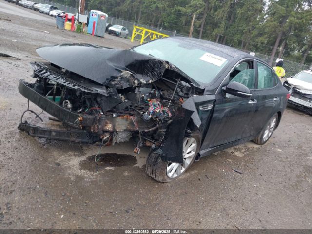 5XXGT4L33JG189164 KIA Optima S
