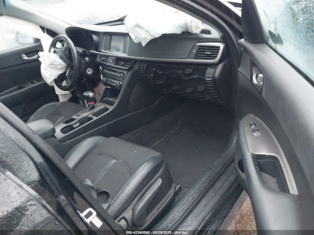 5XXGT4L33JG189164 KIA Optima S