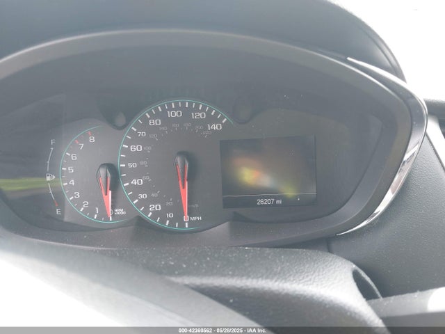 KL7CJKSB8JB574028 Chevrolet TRAX LS