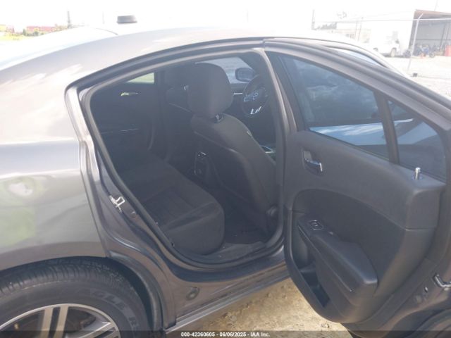 2C3CDXAT8EH186106 Dodge Charger Police