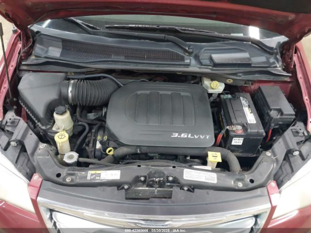 2C4RC1BG9ER438673 Chrysler Town & Country Touring