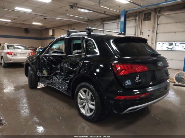 2020 AUDI Q5 WA1ANAFY3L2036907 Photo 2