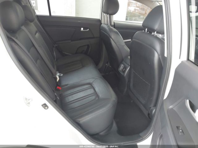 KNDPCCACXF7790746 KIA Sportage Ex