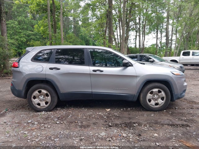 1C4PJMAB4EW192711 Jeep Cherokee Sport