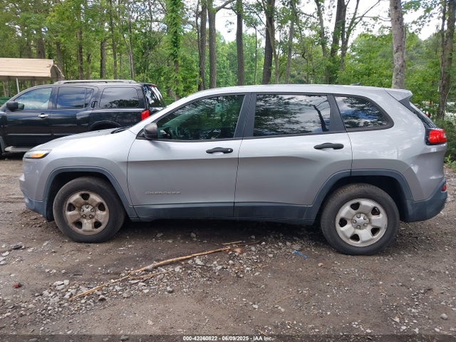 1C4PJMAB4EW192711 Jeep Cherokee Sport