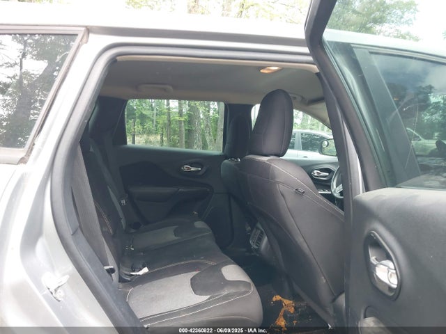 1C4PJMAB4EW192711 Jeep Cherokee Sport