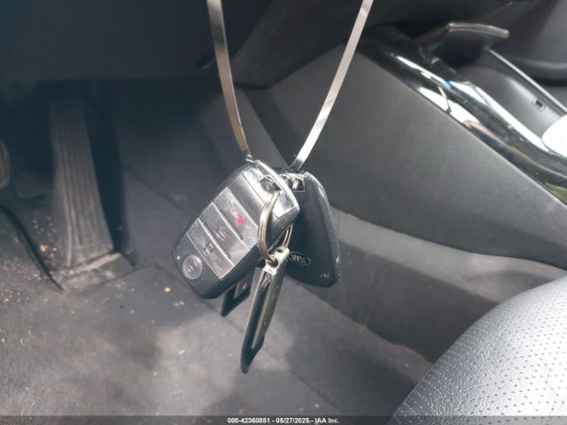 5XYPHDA54HG230400 KIA Sorento 3.3l Ex