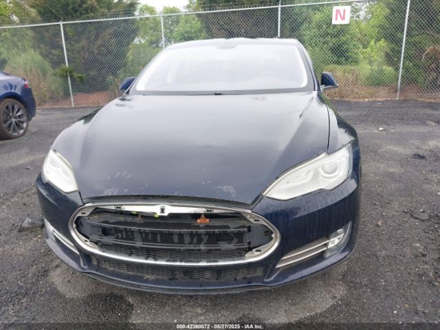 5YJSA1H19EFP32063 Tesla Model S P85