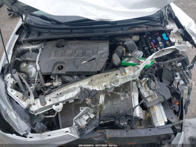 2T1BURHE2HC893579 Toyota COROLLA LE