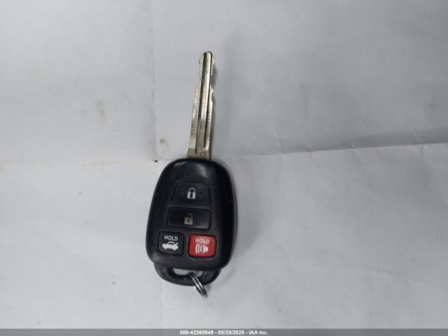 4T1BF1FK0EU336524 Toyota CAMRY SE