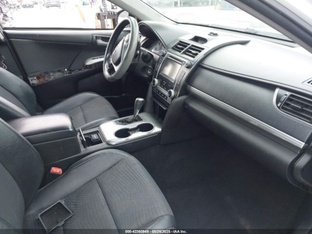4T1BF1FK0EU336524 Toyota CAMRY SE