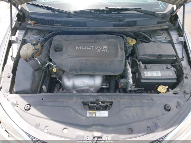 2015 CHRYSLER 200 1C3CCCAB9FN632937 Photo 9