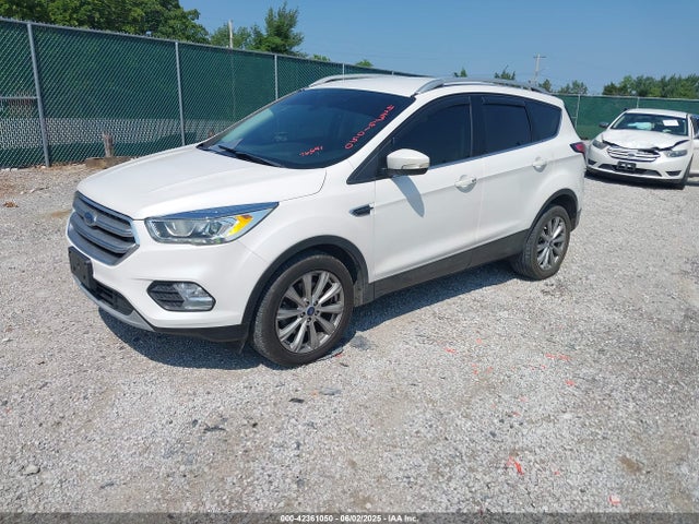 1FMCU9J9XHUE18035 Ford Escape Titanium
