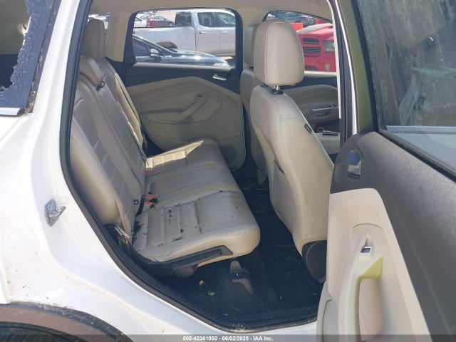 1FMCU9J9XHUE18035 Ford Escape Titanium