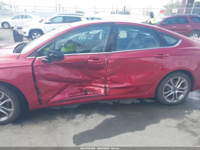 3FA6P0HD2HR398861 Ford FUSION SE
