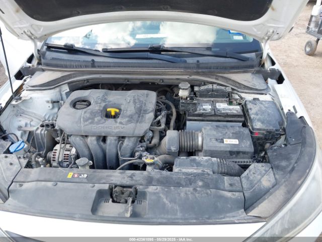 2019 HYUNDAI ELANTRA 5NPD84LF4KH404409 Photo 9