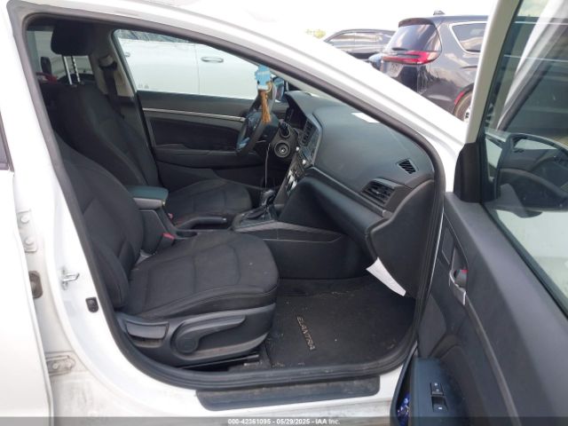2019 HYUNDAI ELANTRA 5NPD84LF4KH404409 Photo 4