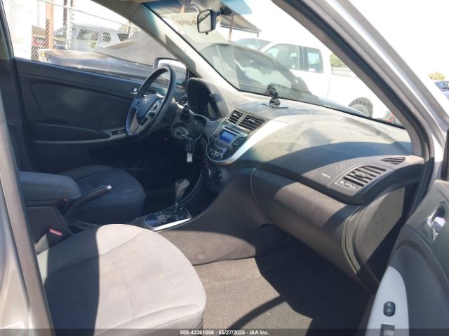 KMHCU5AE1EU141986 Hyundai ACCENT SE