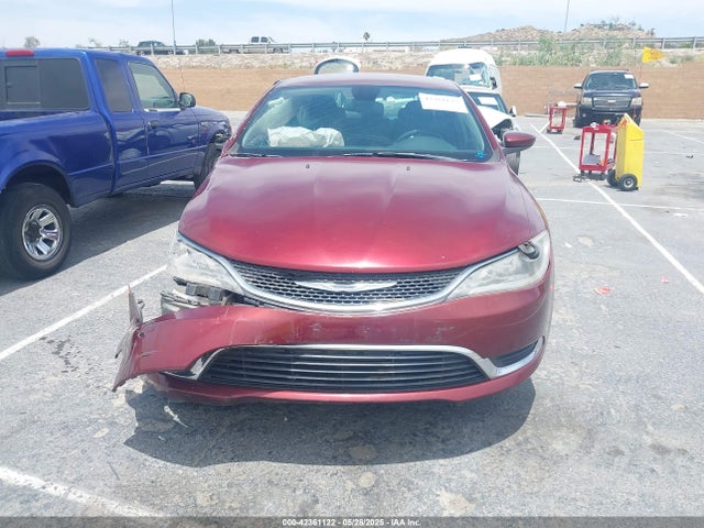 1C3CCCAB8FN705635 Chrysler 200 Limited