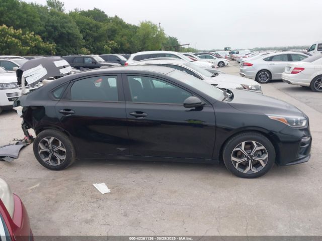3KPF24AD6LE257852 KIA Forte Lxs
