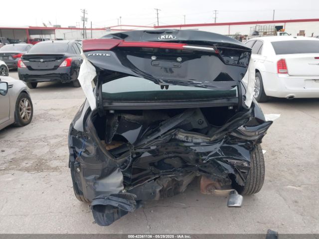 3KPF24AD6LE257852 KIA Forte Lxs
