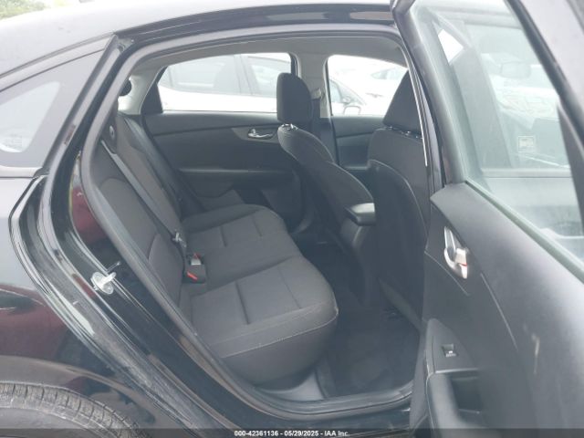 3KPF24AD6LE257852 KIA Forte Lxs