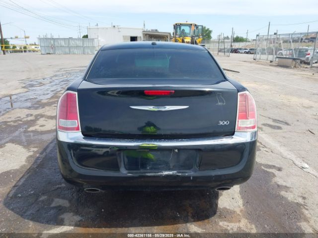 2C3CCAAG5EH345666 Chrysler 300