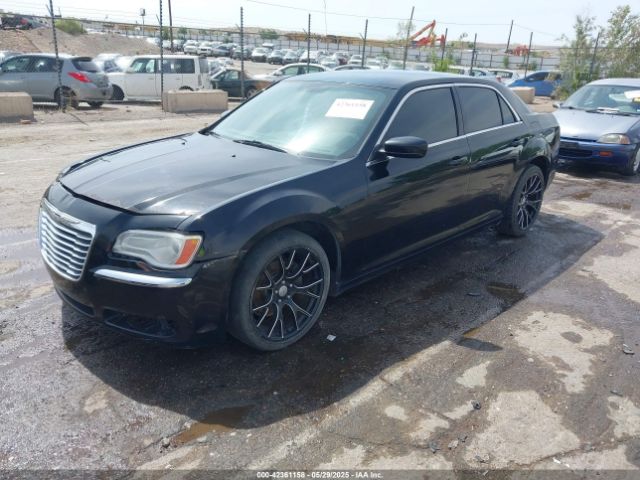 2C3CCAAG5EH345666 Chrysler 300