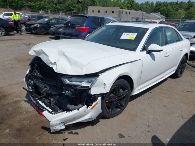 2017 AUDI A4 WAUENAF46HN009966 Photo 1