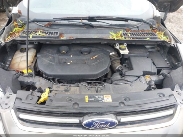 1FMCU9J94EUD53193 Ford Escape Titanium