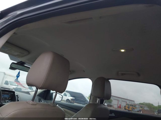 1FMCU9J94EUD53193 Ford Escape Titanium