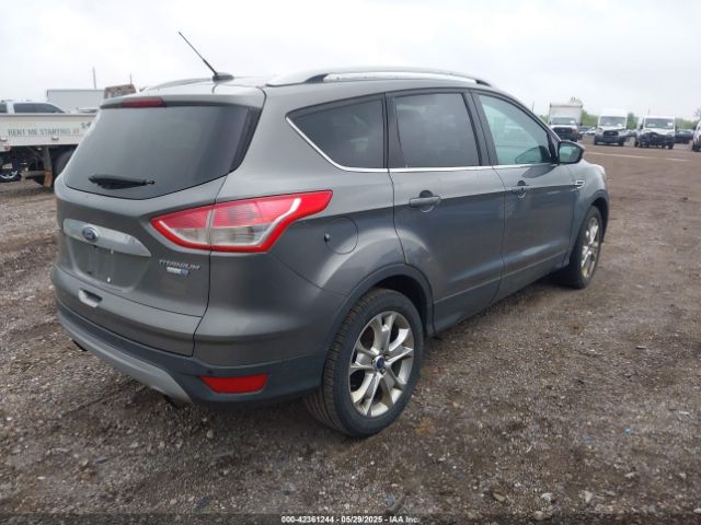 1FMCU9J94EUD53193 Ford Escape Titanium