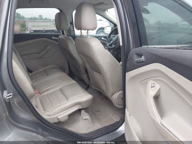1FMCU9J94EUD53193 Ford Escape Titanium