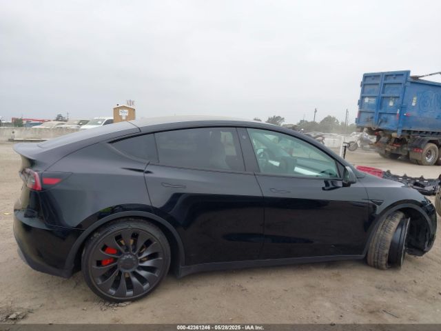 7SAYGDEF2PF635996 Tesla 2023