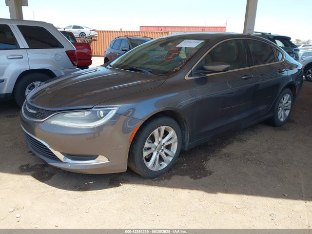 Chrysler 200 Limited 2016 1C3CCCAB4GN115031 Image 2