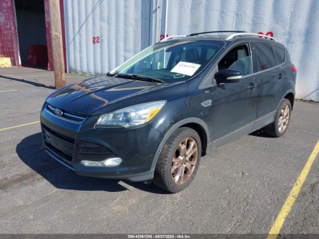 1FMCU9JXXEUA96457 Ford Escape Titanium