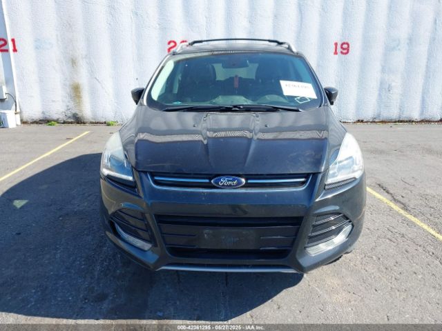 1FMCU9JXXEUA96457 Ford Escape Titanium