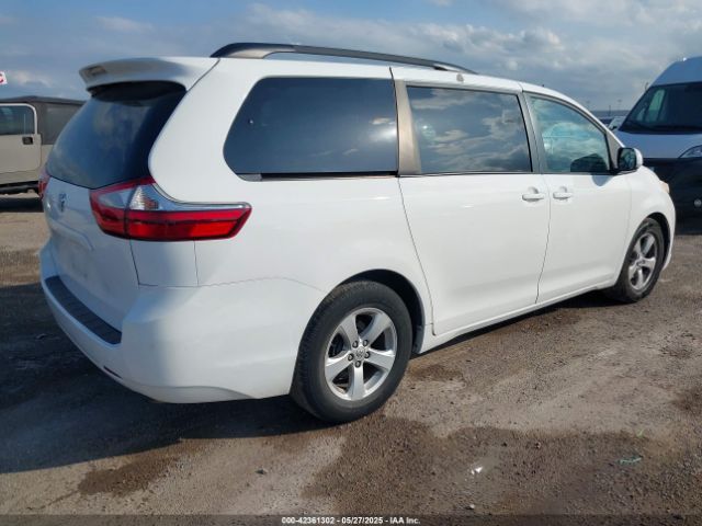 5TDKK3DC2FS581337 Toyota Sienna Le 8 Passenger