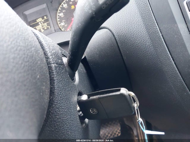 Продаж на аукціоні авто 2011 Volkswagen Jetta 2.0l Tdi, vin: 3VWLL7AJ2BM110906, номер лоту: 42361314